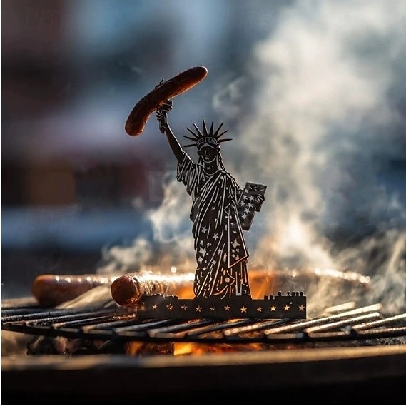 Funny Monster Grill, Monster Hotdog Roaster, Stainless Steel BBQ Skewer Set,Outdoor Cooking Camping Multifunctional Tool Parties 2025 - $10.99 –P4