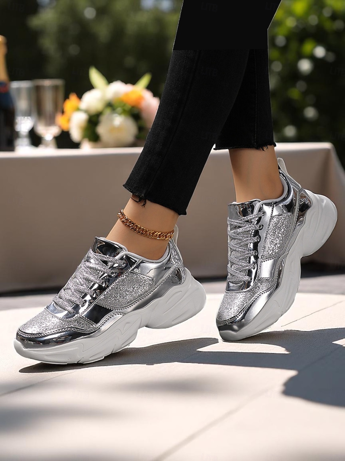 Tênis plataforma chunky com glitter feminino e acabamento metálico, calçados de festa com cadarço da moda para vida noturna e balada de 2025 por $42.99 –P7