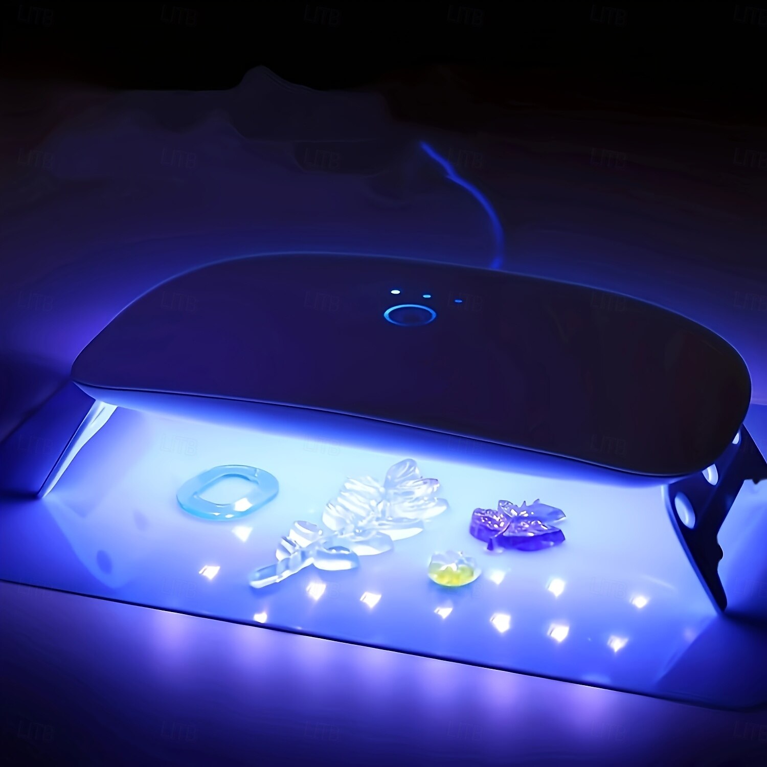 Large Light for Resin light source lamp beads Fast Curing & Portable Large Size Lamp for Resin Curing Resin Supplies for Resin Jewelry Making DIY Craft Decor Halloween Christmas New Year 2025 - $16.99 –P4