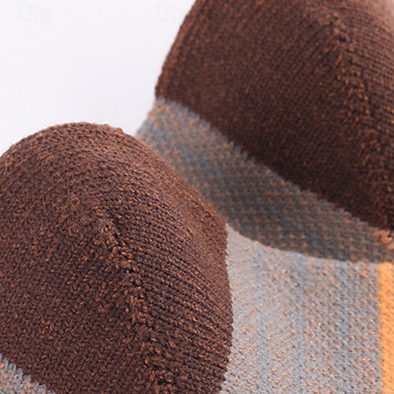 1 Par Hombre calcetines de lana merino Calcetines de senderismo Calcetines para correr Mantiene abrigado Transpirable Anti ampollas Grueso Invierno Al aire libre tripulación de cuarto Retazos Lana 2025 - $11.49 –P10