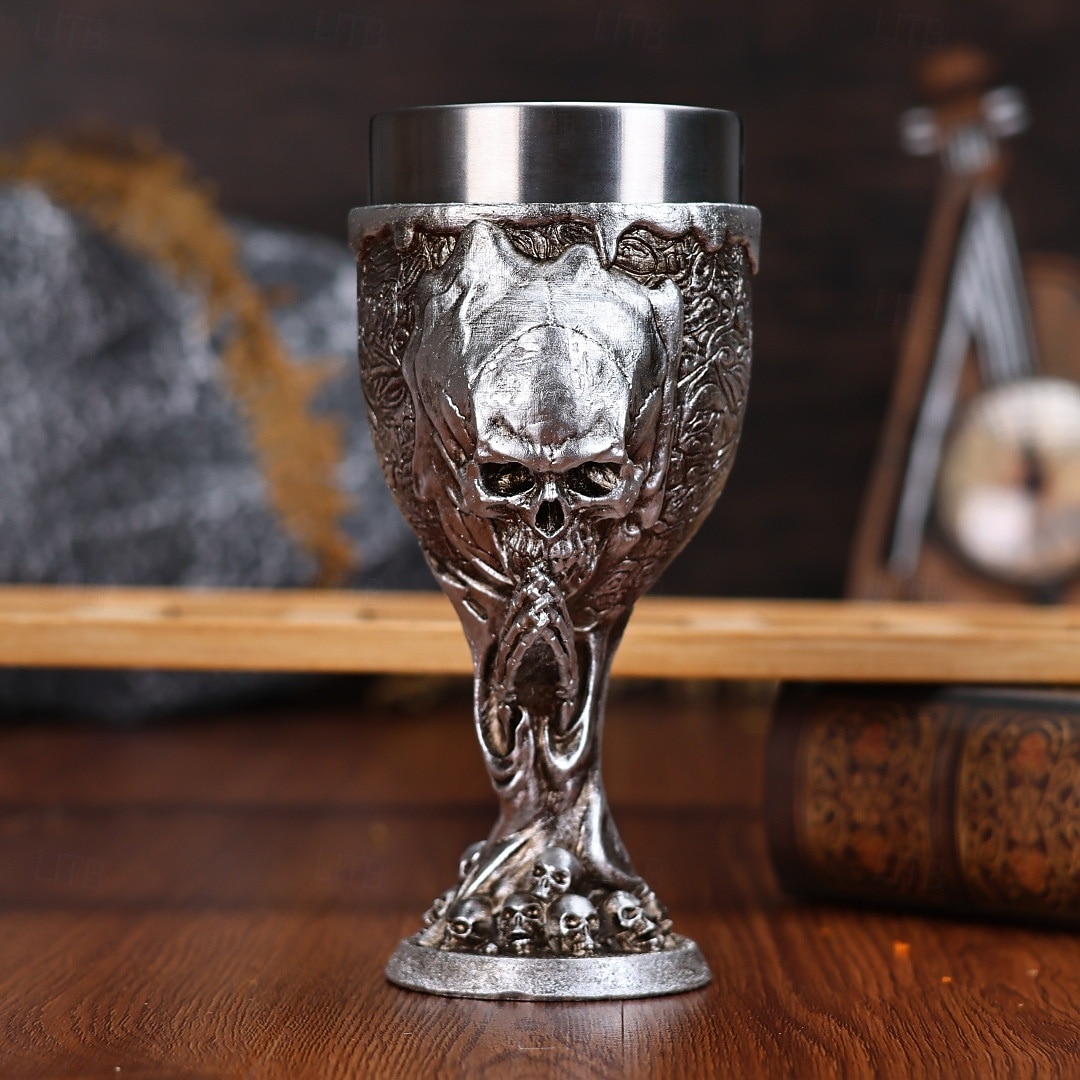 calice da vino in resina a forma di teschio di Halloween &Bicchiere con stelo in acciaio inossidabile con teschio, design unico del teschio in 3D per bar, feste e bicchieri decorativi del 2025 a $19.99 –P1