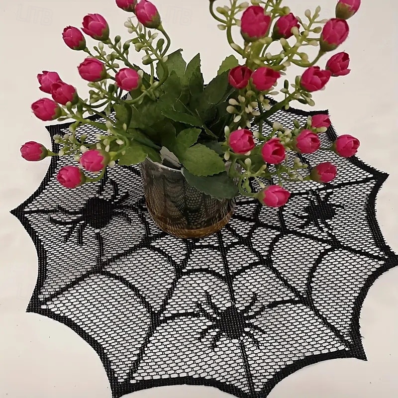 2025年 ハロウィーンの黒いレースの蜘蛛の巣のテーブルマット、蜘蛛の巣模様のプレースマット、あらゆる機会に使えるホームアクセサリー  コレクション – $10.49 –P7