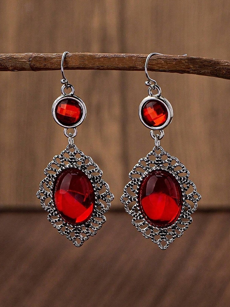 Boucles d'oreilles pendantes gothiques vintage pour femmes avec pierre précieuse rouge, design pendant en filigrane d'argent antique pour fête d'Halloween et cosplay de 2025 ? $7.99 –P5