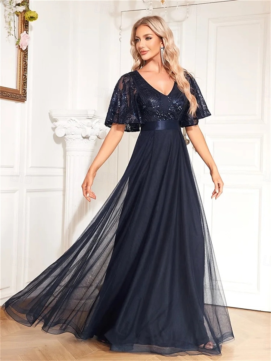Abiti A-Line Quinceanera Abito Elegante Cerimonia Matrimonio Lunghezza Completa Maniche Corte V Collo Poliestere con Pieghe del 2025 a $99.99 –P4