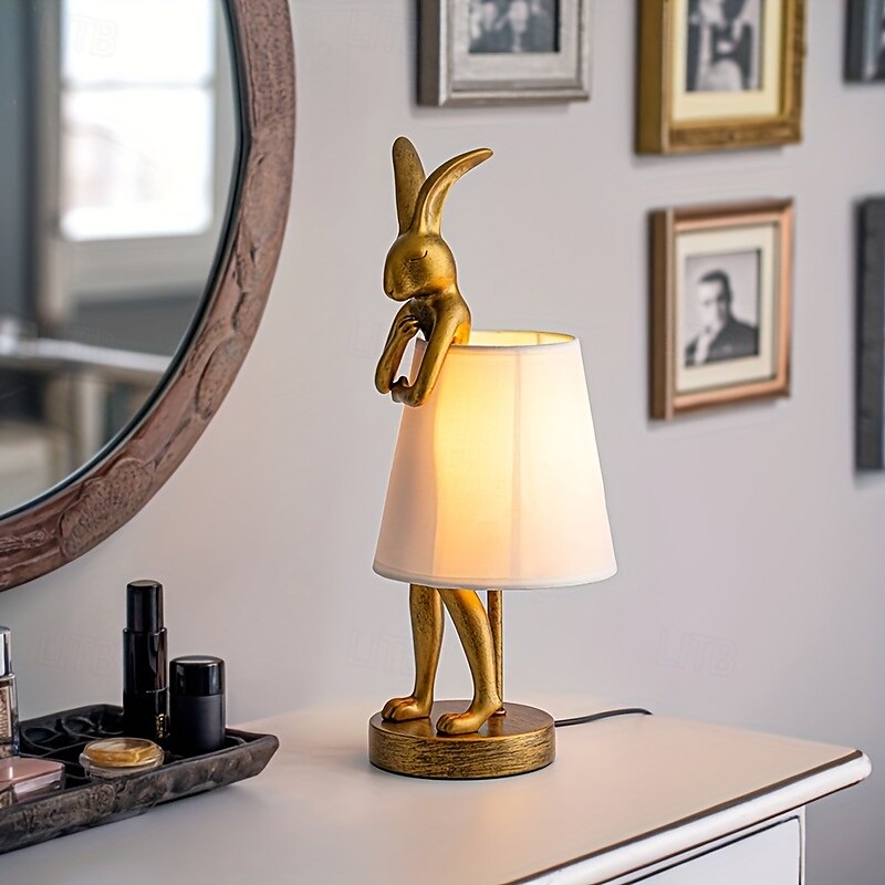 Moderne Tischlampe im Hasen-Stil aus der Mitte des Jahrhunderts mit Leinenschirm, USB-betrieben, dekorative Schreibtischlampe, goldenes Finish, sanfte Umgebungsbeleuchtung für Wohnzimmer, Schlafzimmer 2025 - $340.29 –P8
