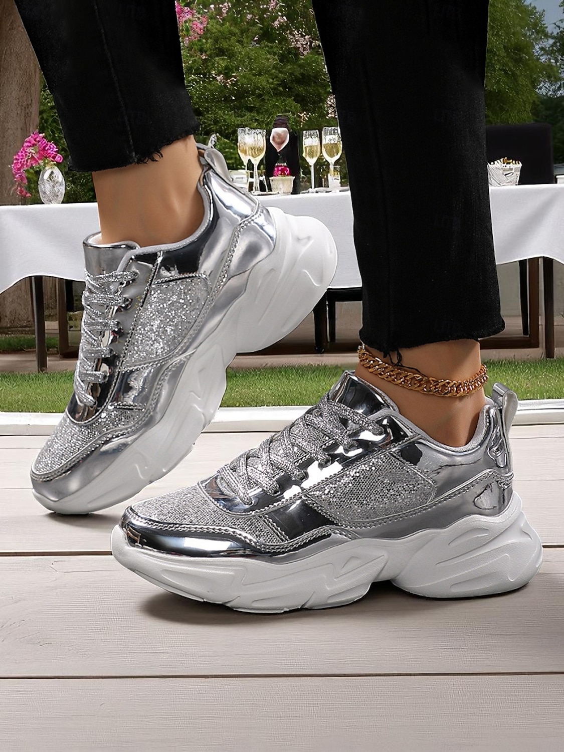 Tênis plataforma chunky com glitter feminino e acabamento metálico, calçados de festa com cadarço da moda para vida noturna e balada de 2025 por $42.99 –P4