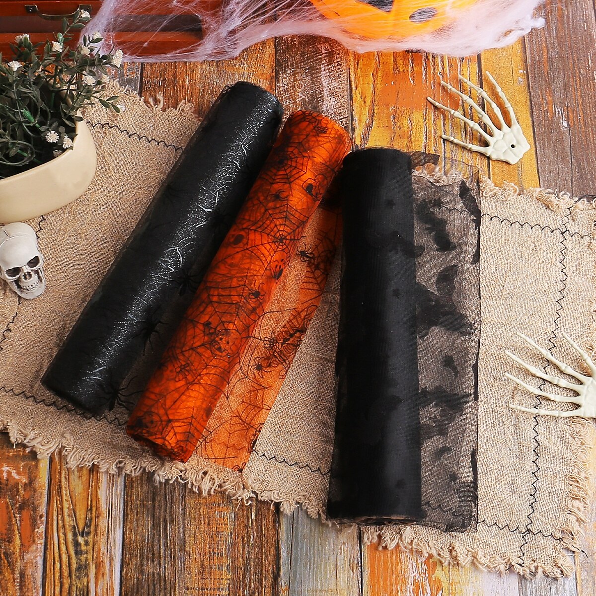 Chemin de table en maille d'Halloween, décoration de nappe de fête en toile d'araignée et de chauve-souris, tapis de salle à manger de festival fantôme effrayant, décoration de table de fête de 2025 ? $11.99 –P5