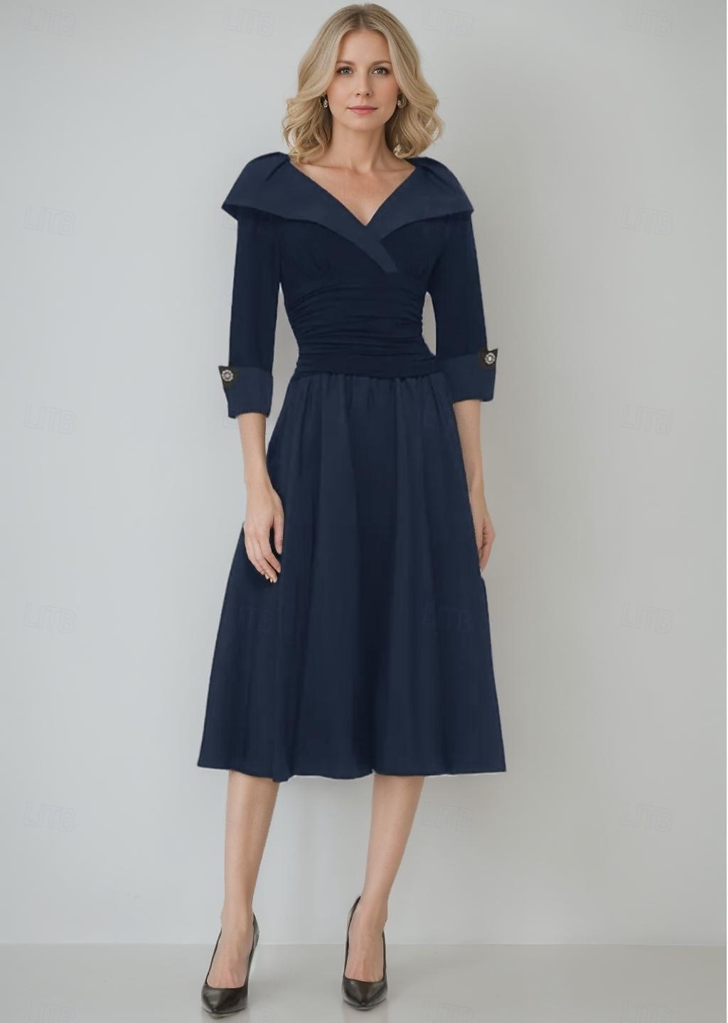 Vestido de mãe da noiva em corte A, elegante, simples e minimalista, decote em V, gola alta, comprimento chá, tafetá, chiffon elástico, manga 3/4, com botões, franzido 2025 de 2025 por $135.99 –P5