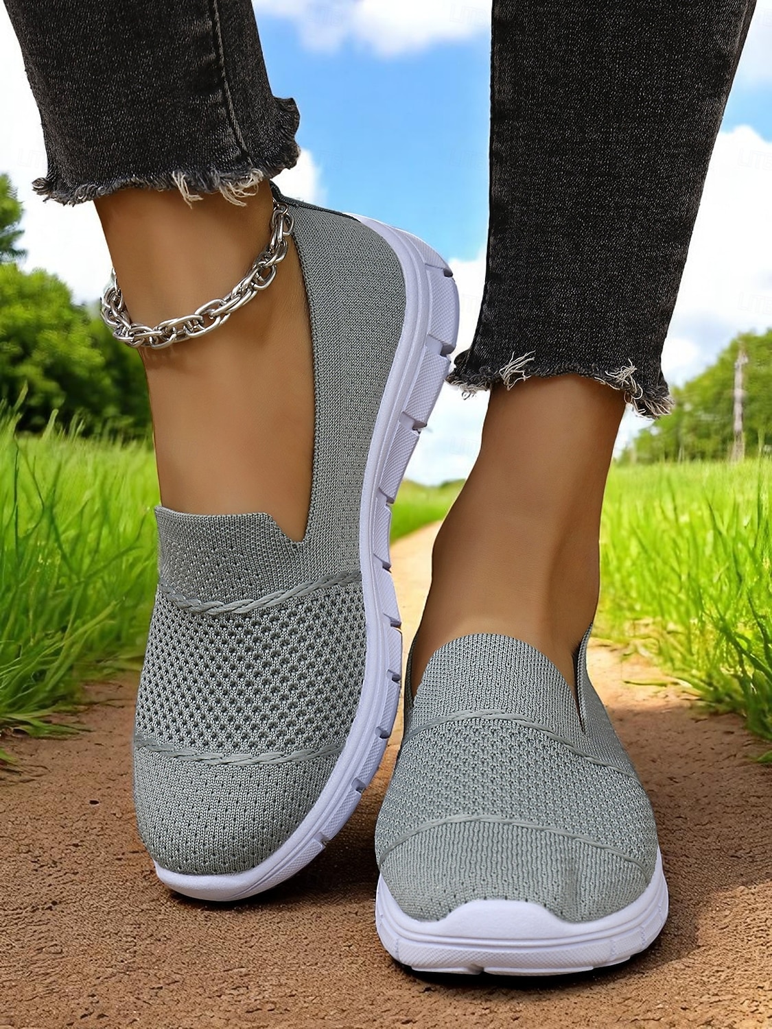 Grå flyknit slip-on-sneakers til dame – hverdagssko for turgåing, ærender og fritid i parken 2026 - $24.99 –P4