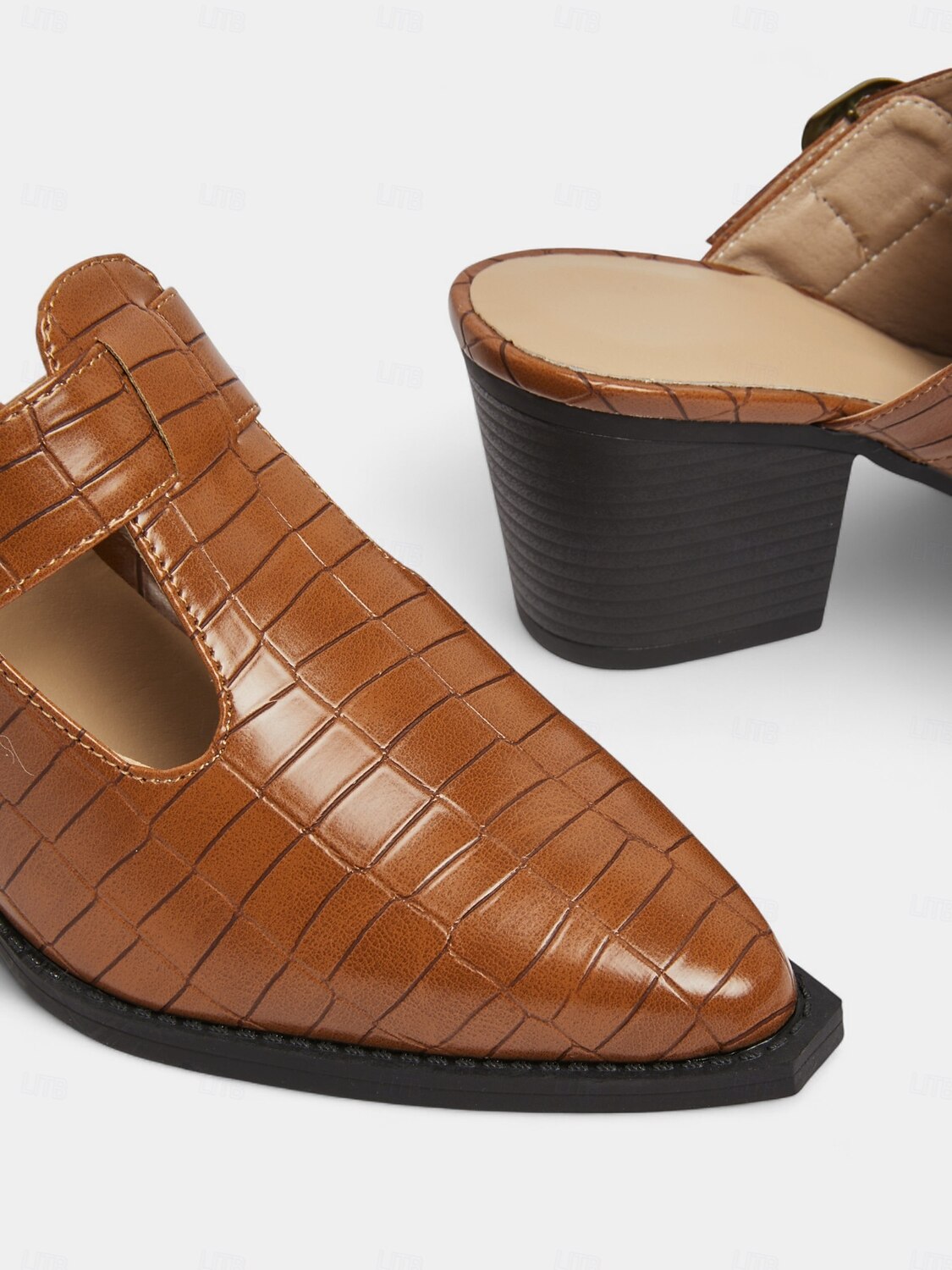 Mules à talon bloc pour femme en relief croco – chaussures à enfiler avec boucle décorative et design découpé, chaussures de ville élégantes pour le bureau, le travail et le quotidien de 2025 ? $32.99 –P2