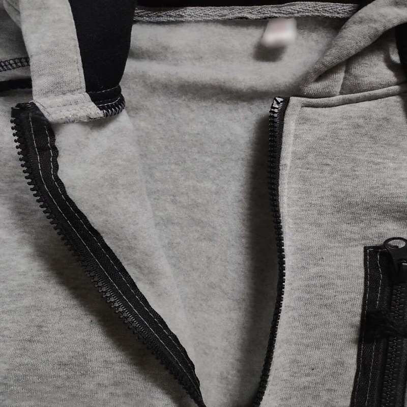 Homme Sweat à capuche zippé Sweat-shirt zippé Sweat à capuche en polaire Noir Rouge bleu marine Gris À capuche Uni Zip Up Poche Avant Sport & Loisir Occasionnel Quotidien Streetwear Frais Vêtements de 2025 ? $25.99 –P2