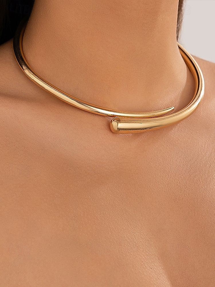 Set di collana, bracciale e anello in argento e oro da donna, gioielli dal design semplice e aperto per donne alla moda, adatti per feste, ufficio e look quotidiani eleganti. del 2025 a $14.99 –P3