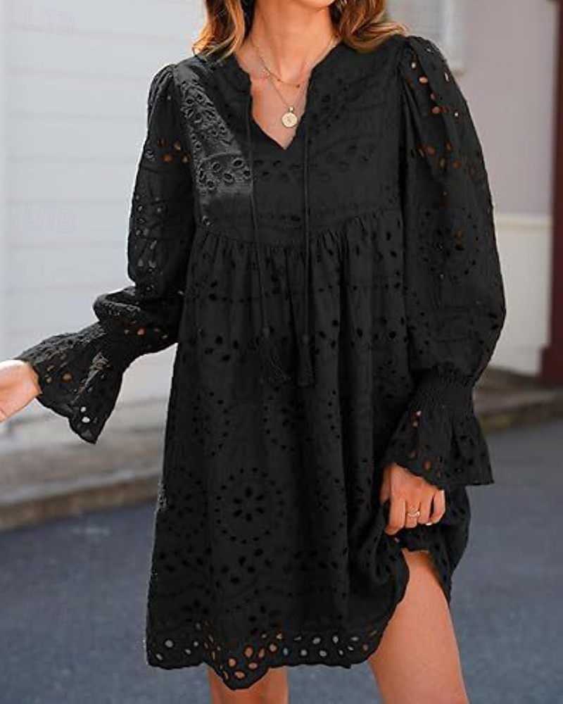 Femmes Mini Robe Robe Décontractée robe ajourée Classique Moderne Quotidien Fête Sortir Coupe régulière Uni manche longue Col en V Noir Blanche Rose Claire Été de 2025 ? $27.99 –P4