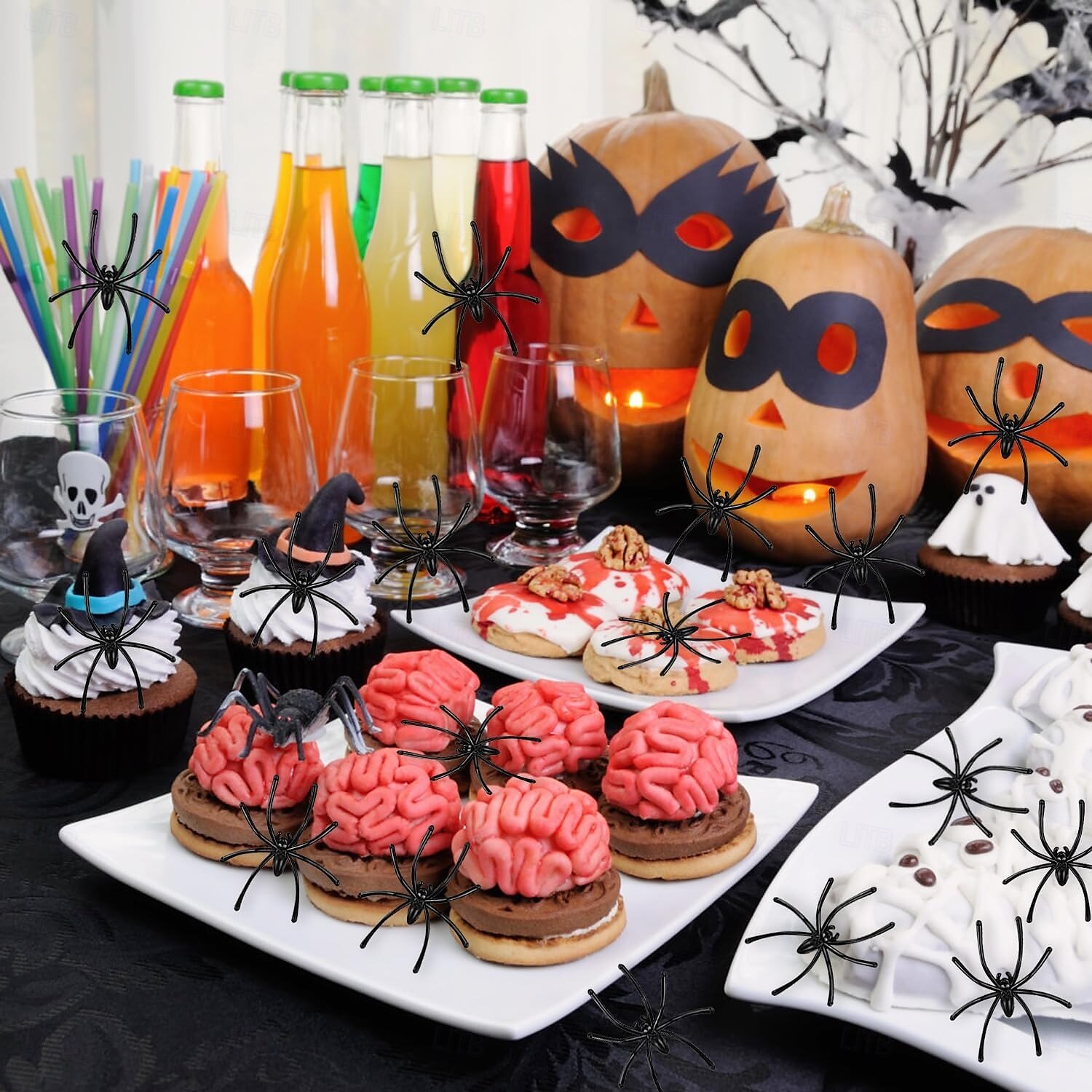 100 Stück Halloween-Spinnen, realistisch, aus schwarzem Kunststoff, kleine Spinnenspielzeuge, falsche Spinnen, Streich-Requisiten für Halloween, Heim- und Partydekorationen 2025 - $7.99 –P4