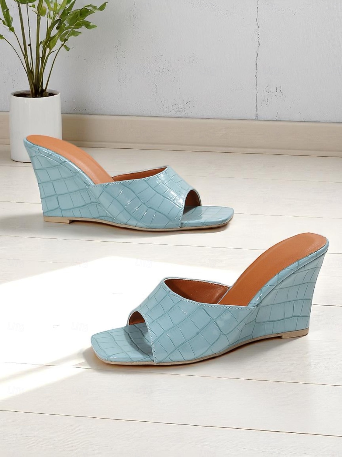 Sandales à enfiler noires à motif crocodile pour femmes, mules à bout ouvert et talon carré pour des sorties estivales décontractées et des looks chics au bureau de 2025 ? $26.99 –P2