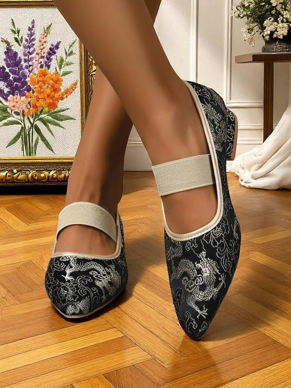 Ballerines Mary Jane en jacquard doré pour femme avec bride élastique – Chaussures à talons bas élégantes de style vintage des années 1950 pour mariages, goûters et occasions formelles de 2025 ? $32.99 –P3