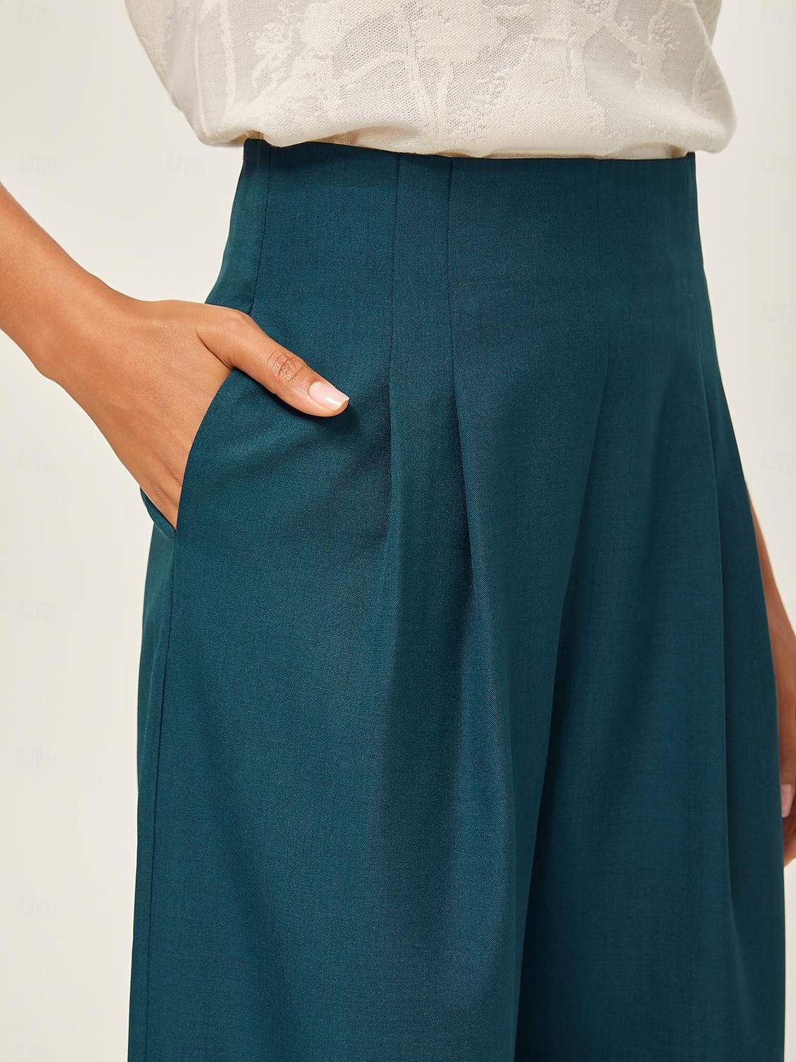 pantaloni dritti aderenti in misto lana verde lago del 2025 a $72.99 –P11