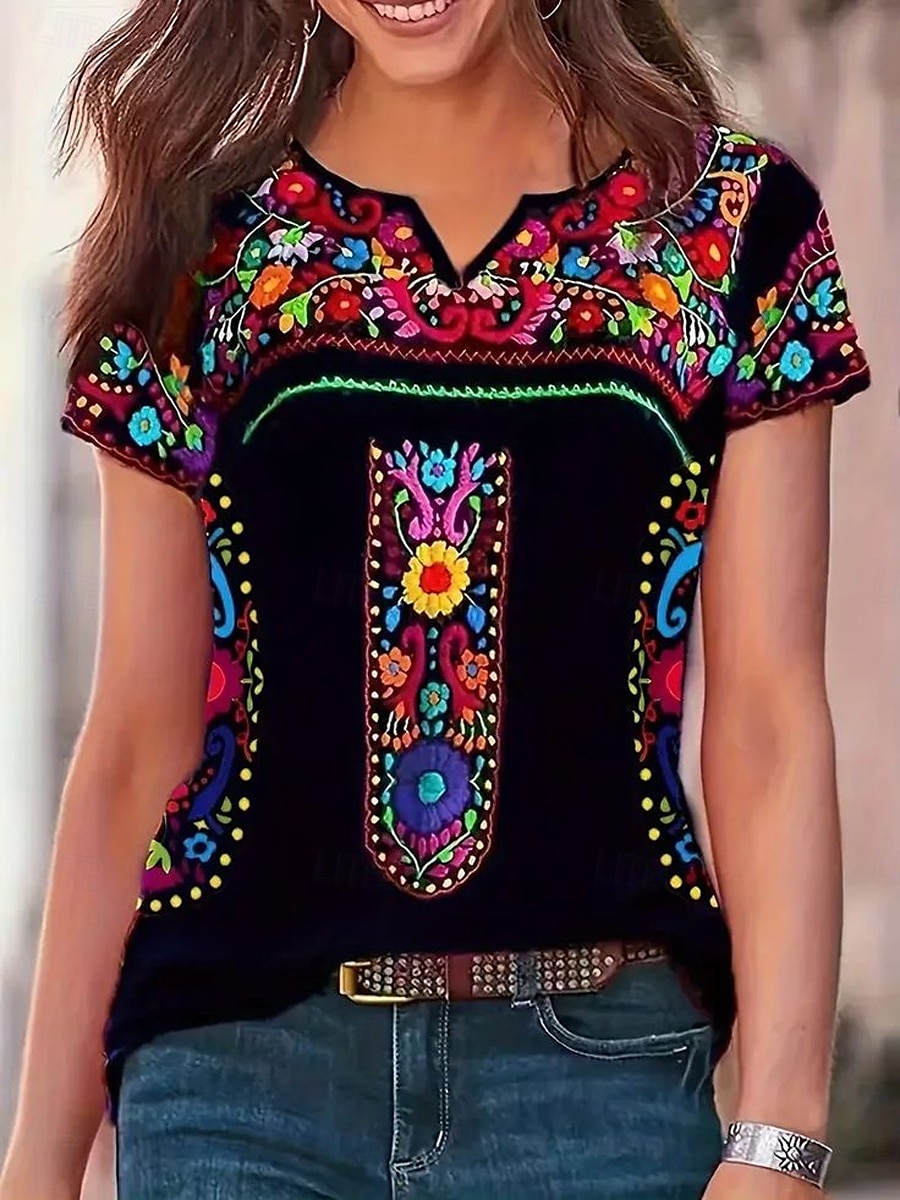 Femmes T-shirt Fleuri Graphique ancien Élégant Classique Manche Courte Encolure en V Hauts Réguliers Quotidien Week-end Imprimé Noir bleu marine Vert Été Printemps de 2025 ? $27.99 –P1