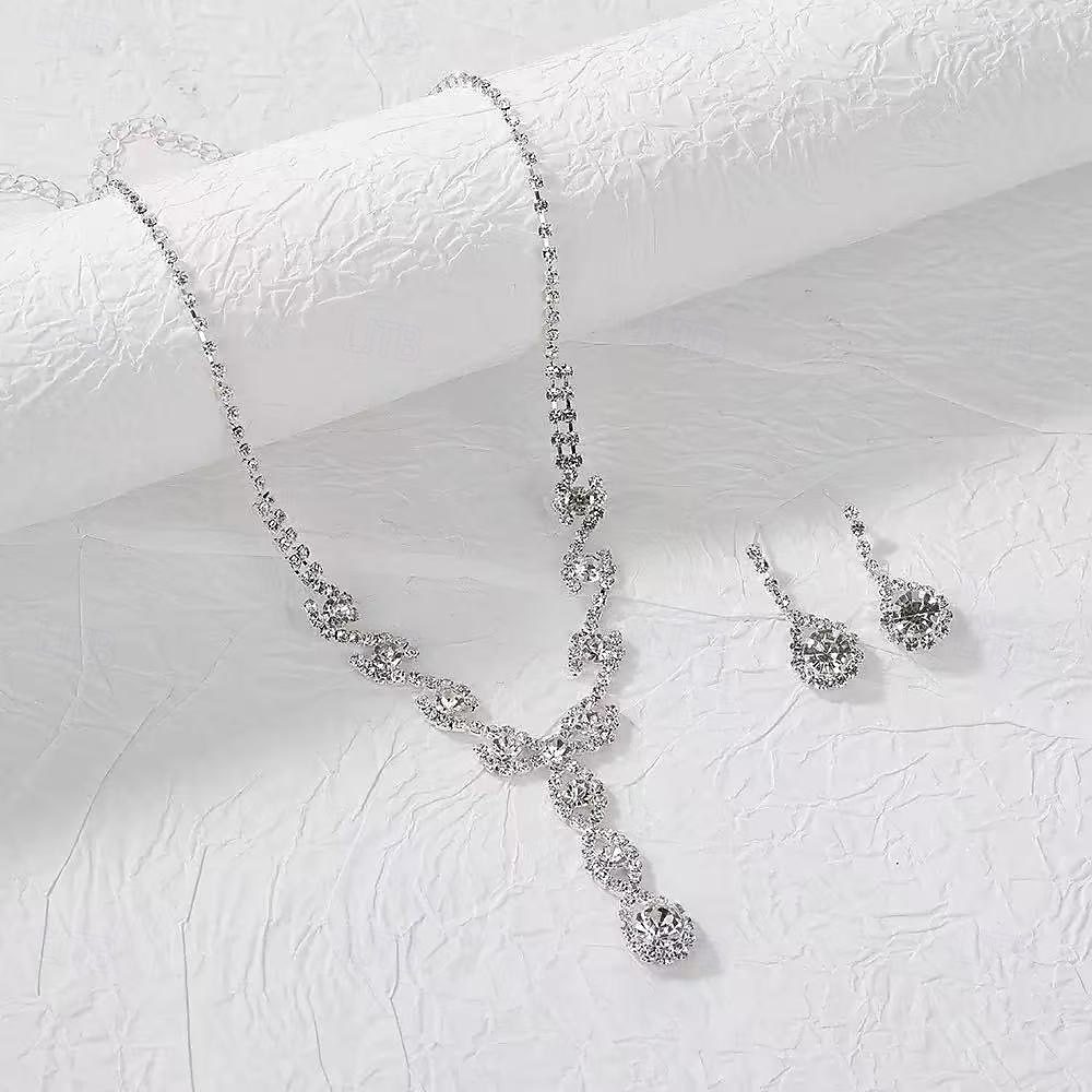 Set di gioielli da sposa, 1 set di orecchini con zirconi e strass, collana e braccialetti, elegante e raffinato, set di gioielli da donna per matrimonio, lavoro, occasioni speciali del 2025 a $28.99 –P4