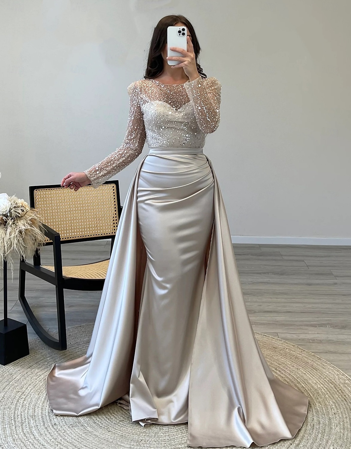 Meerjungfrauenschnitt Abendkleid Elegant Kleid Karneval Formell Bodenlang Langarm Illusionsausschnitt Abnehmbar Satin mit Perlen Überrock 2025 2025 - $159.99 –P5