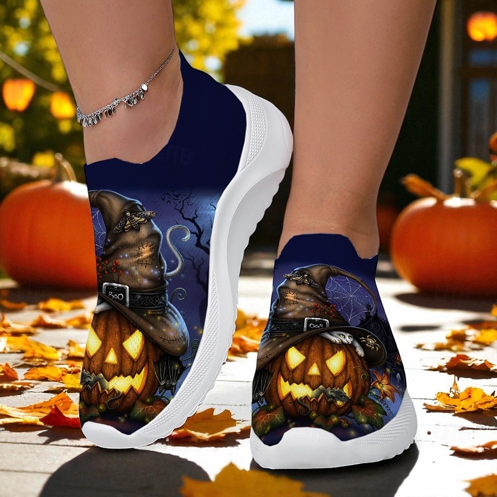 Scarpe slip-on da donna a forma di zucca di Halloween – sneakers da passeggio in Flyknit blu con design a forma di zucca di Halloween per notti spettrali, eventi infestati e uscite autunnali a tema Sarah Richter del 2025 a $32.99 –P2