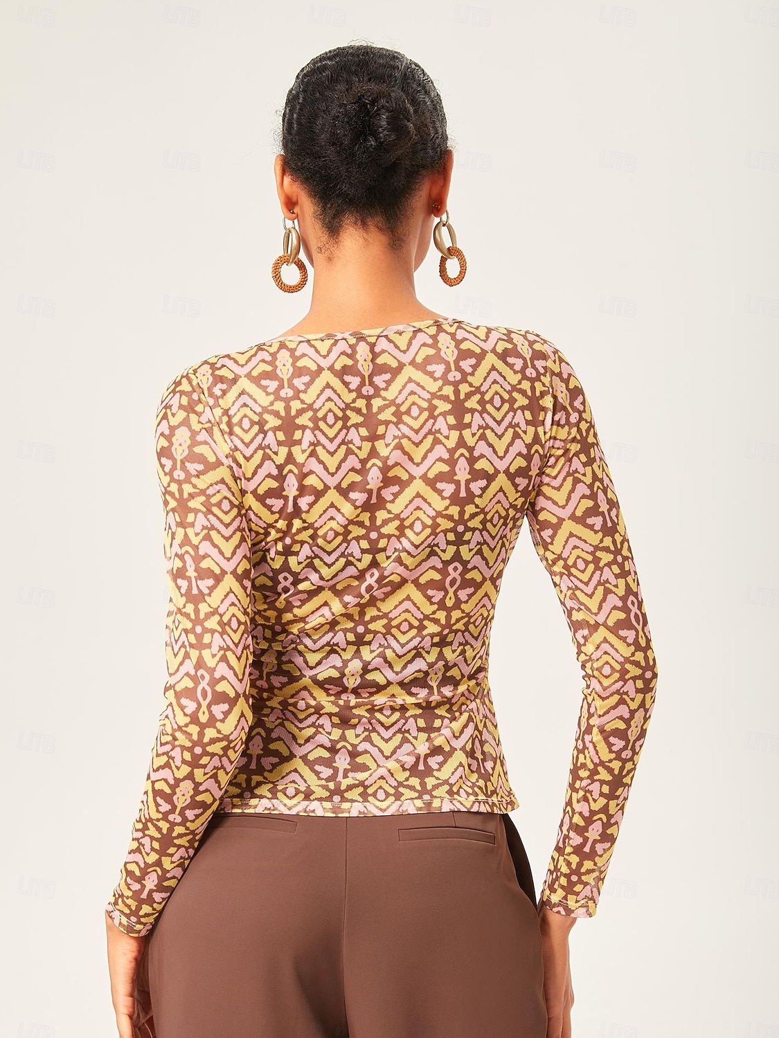 maglia elasticizzata vintage con scollo a V del 2025 a $52.99 –P2