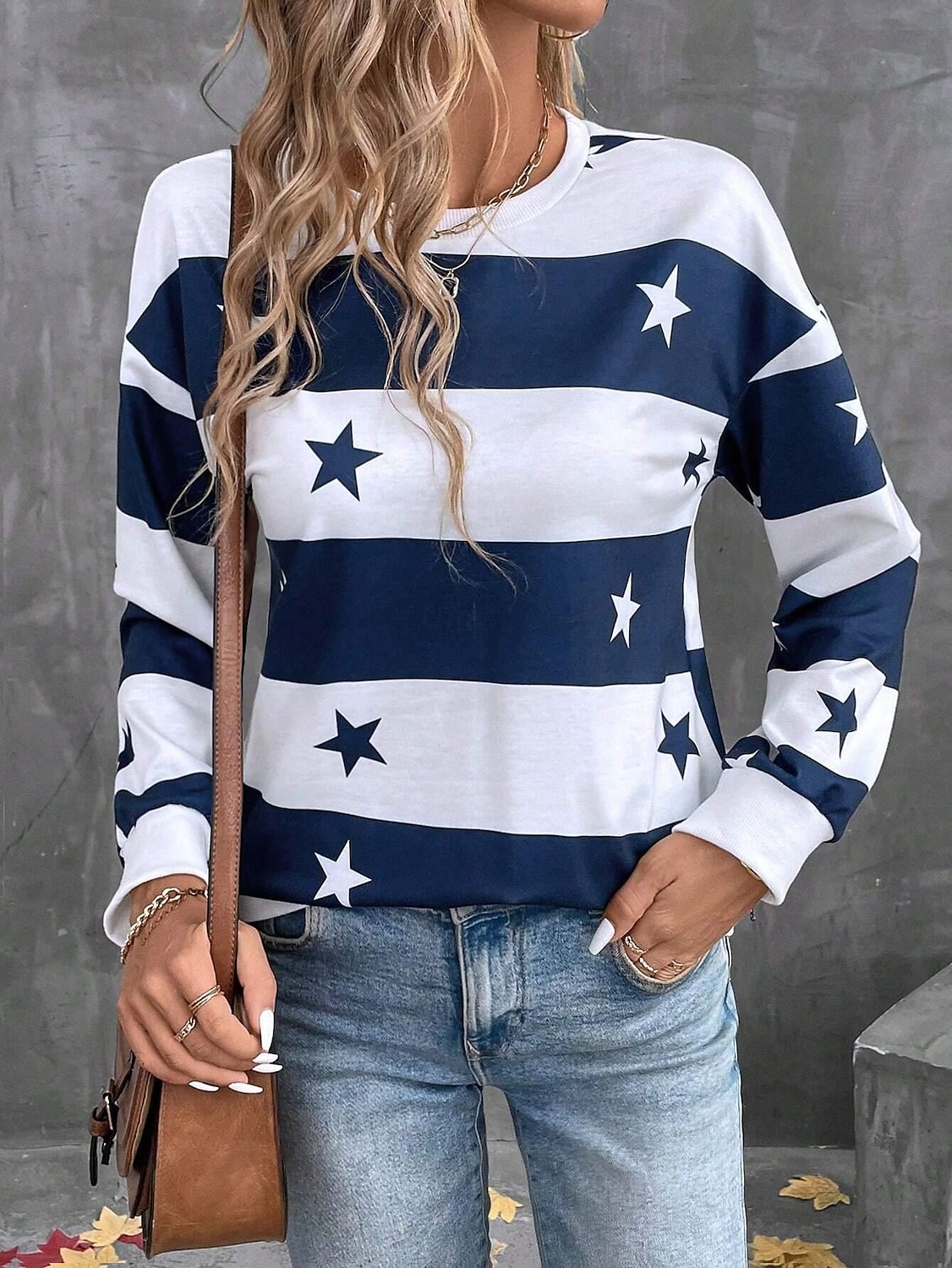 Femmes Sweatshirt Pull Graphique Rayé ancien Mode Occasionnel manche longue Col ras du cou Hauts Réguliers Rue Tenue Quotidienne Occasionnel Imprimé Noir Bleu Vert Kaki Printemps Automne Hiver de 2025 ? $24.99 –P1