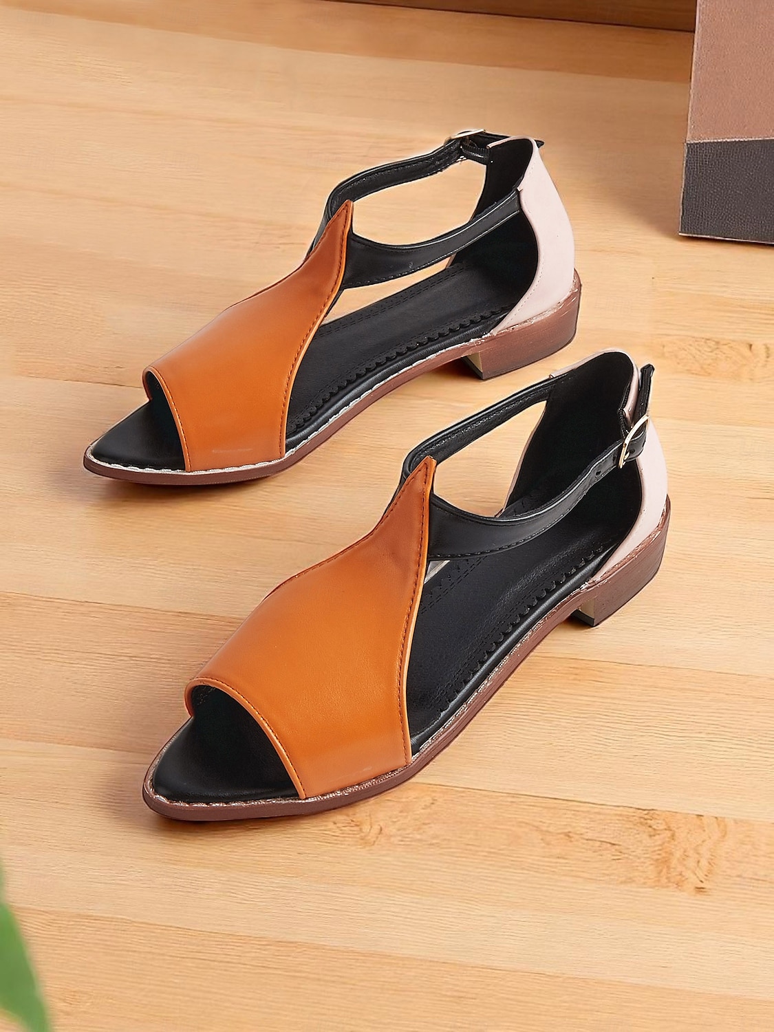 orange/svarta sandaler med öppen tå för kvinnor – retro platta slingbacks för sommarpromenader, helgmarknader och stadsträdgårdar 2025 - $34.99 –P1