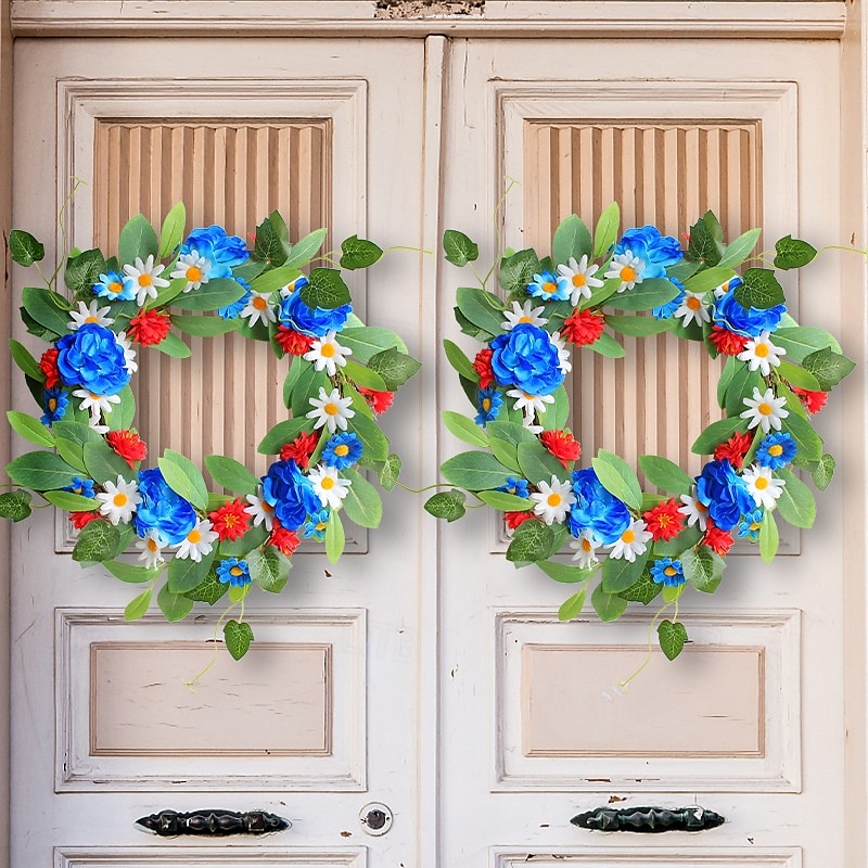 Couronne de marguerites patriotique pour le 4 juillet, guirlande de fleurs artificielles rouges, blanches et bleues, décoration murale de porte pour le jour de l'indépendance de 2025 ? $21.99 –P4