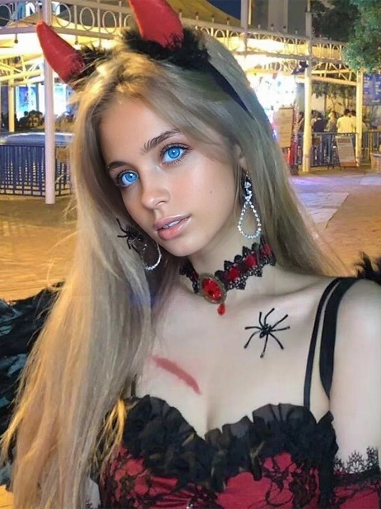 Collier ras du cou gothique en dentelle pour femme avec pendentif en pierre rouge, bijou vintage en velours noir pour fête d'Halloween et cosplay costumé de 2025 ? $7.99 –P1