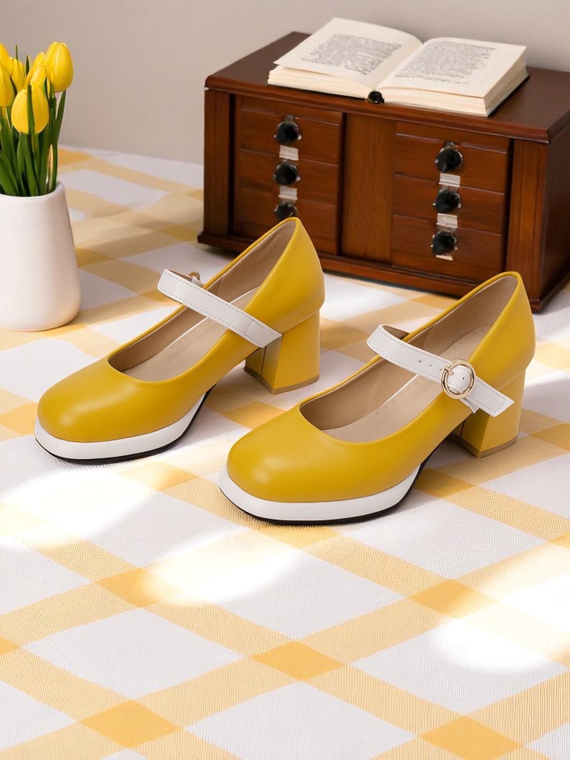 Tacones Mary Jane mod de los años 50 para mujer: zapatos retro de tacón grueso con punta redonda en azul y blanco con correa para atuendos vintage, fiestas de té o uso diario. 2026 - $54.99 –P8