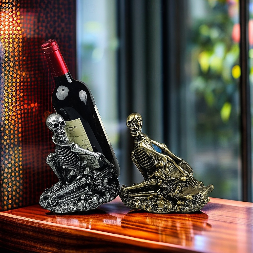 Portabotellas de vino con forma de calavera de Halloween, estante para vino con forma de calavera único, decoración espeluznante para el hogar, soporte creativo para botellas con esqueleto para 2025 - $25.99 –P1