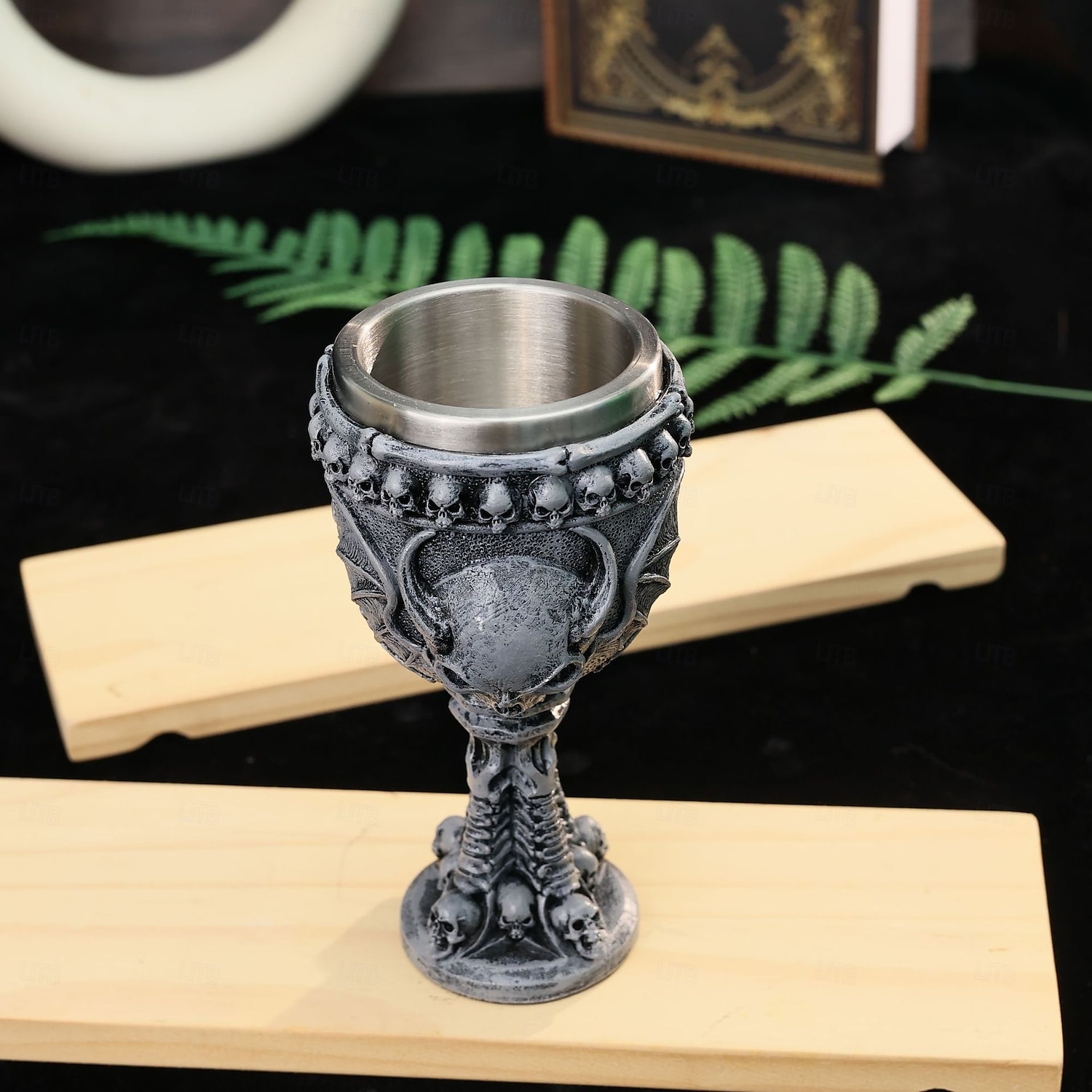 Taça de vinho com esqueleto de Halloween, taça de vinho tinto com caveira de diabo gótico e forro de aço inoxidável, decoração assustadora de Halloween para festa ou presente de 2025 por $19.99 –P3