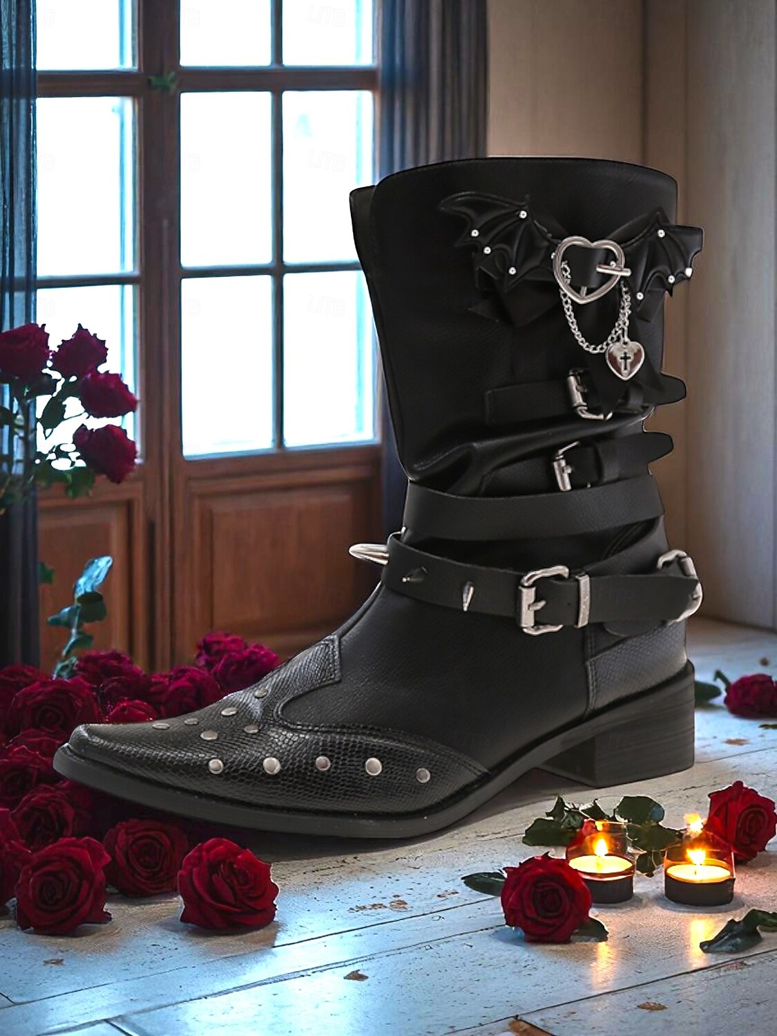 Bottines noires punk gothiques pour femmes avec détails chauve-souris et croix - design à pointes et clous, mode alternative des années 1980, idéales pour les événements de la vie nocturne, les fêtes de 2025 ? $46.99 –P5