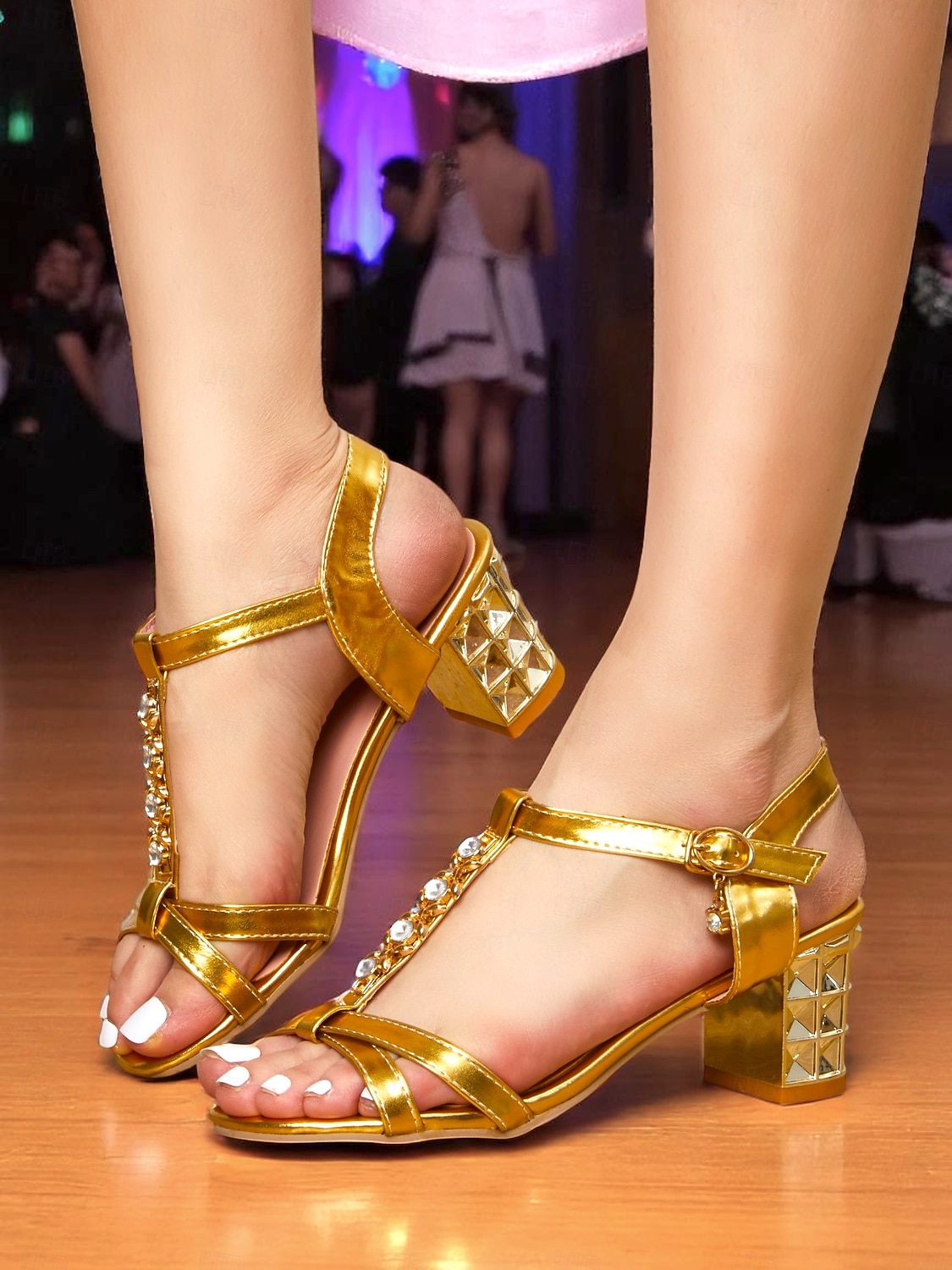 Gouden damessandalen met blokhak en strass-bandje - glamoureuze feestschoenen voor het nachtleven, clubevenementen en speciale avonden 2026 - $42.99 –P6