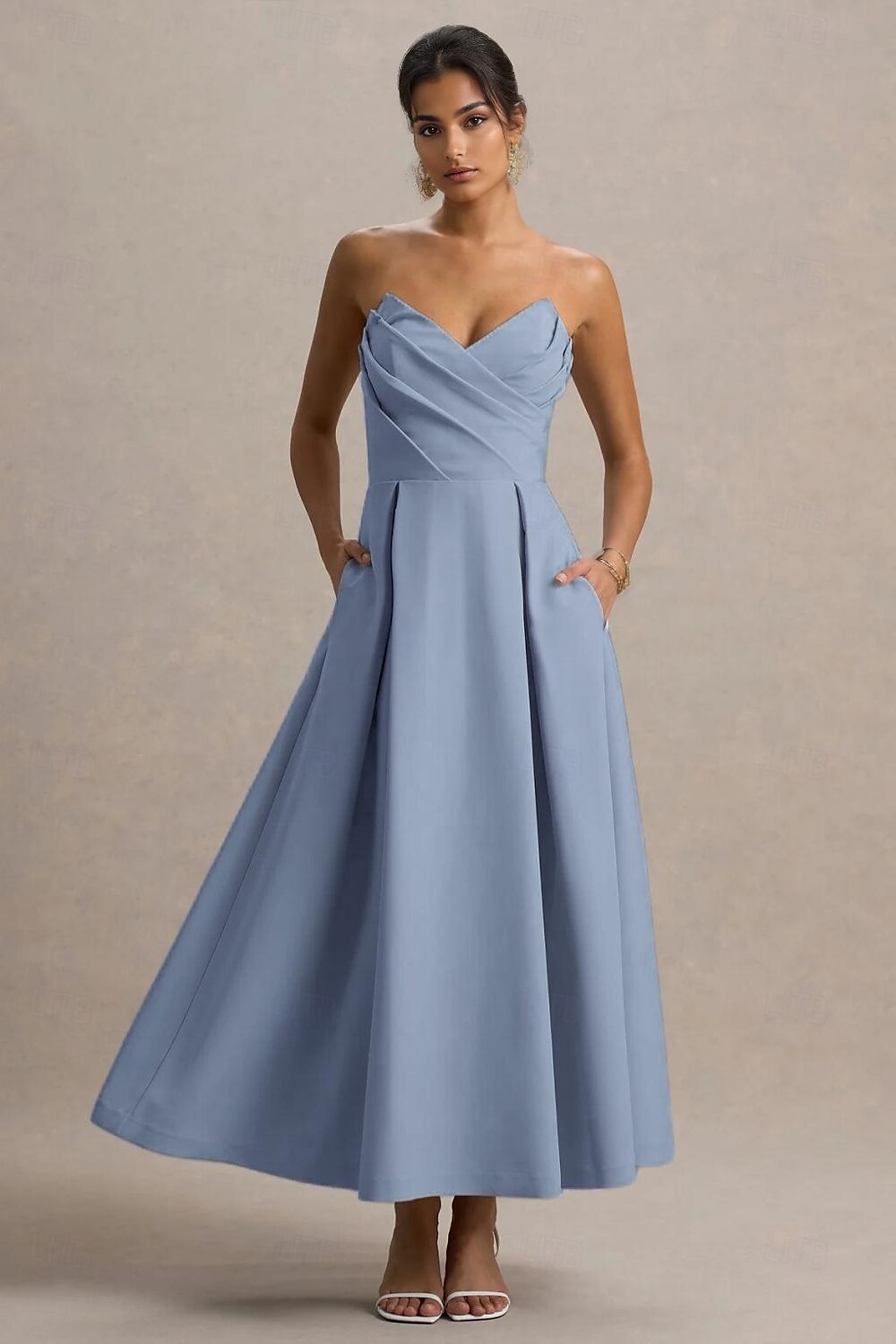 Abiti da cocktail a trapezio, eleganti, abiti da cerimonia, da sposa, lunghezza tè, midi, senza maniche, scollo a cuore, in crêpe elasticizzata con pieghe e tasca 2025 del 2025 a $129.99 –P5