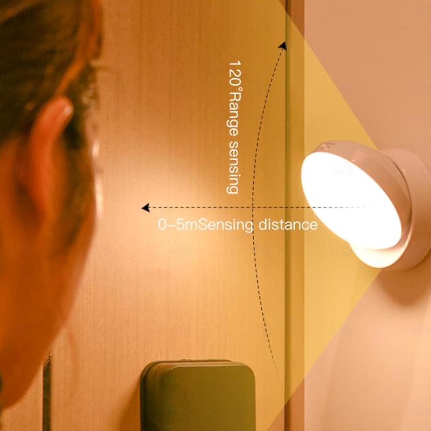 Luz nocturna con sensor de movimiento LED, lámpara de pared de inducción recargable con rotación de 360 grados, lámpara de pared LED para escalera, armario, pasillo, dormitorio 2025 - $16.49 –P5