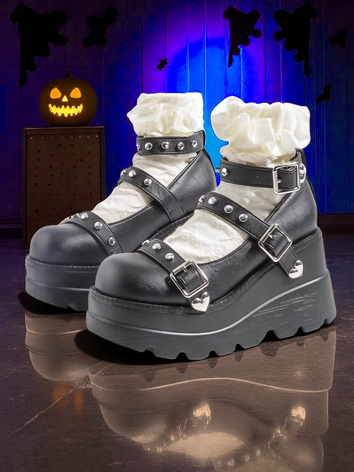 női, 1980-as évekbeli fekete platform Mary Jane cipők csatokkal és szív alakú szegecsekkel – gótikus punk lolita stílus halloweenre, cosplayre és esti kiruccanásokra 2025 - $34.99 –P1