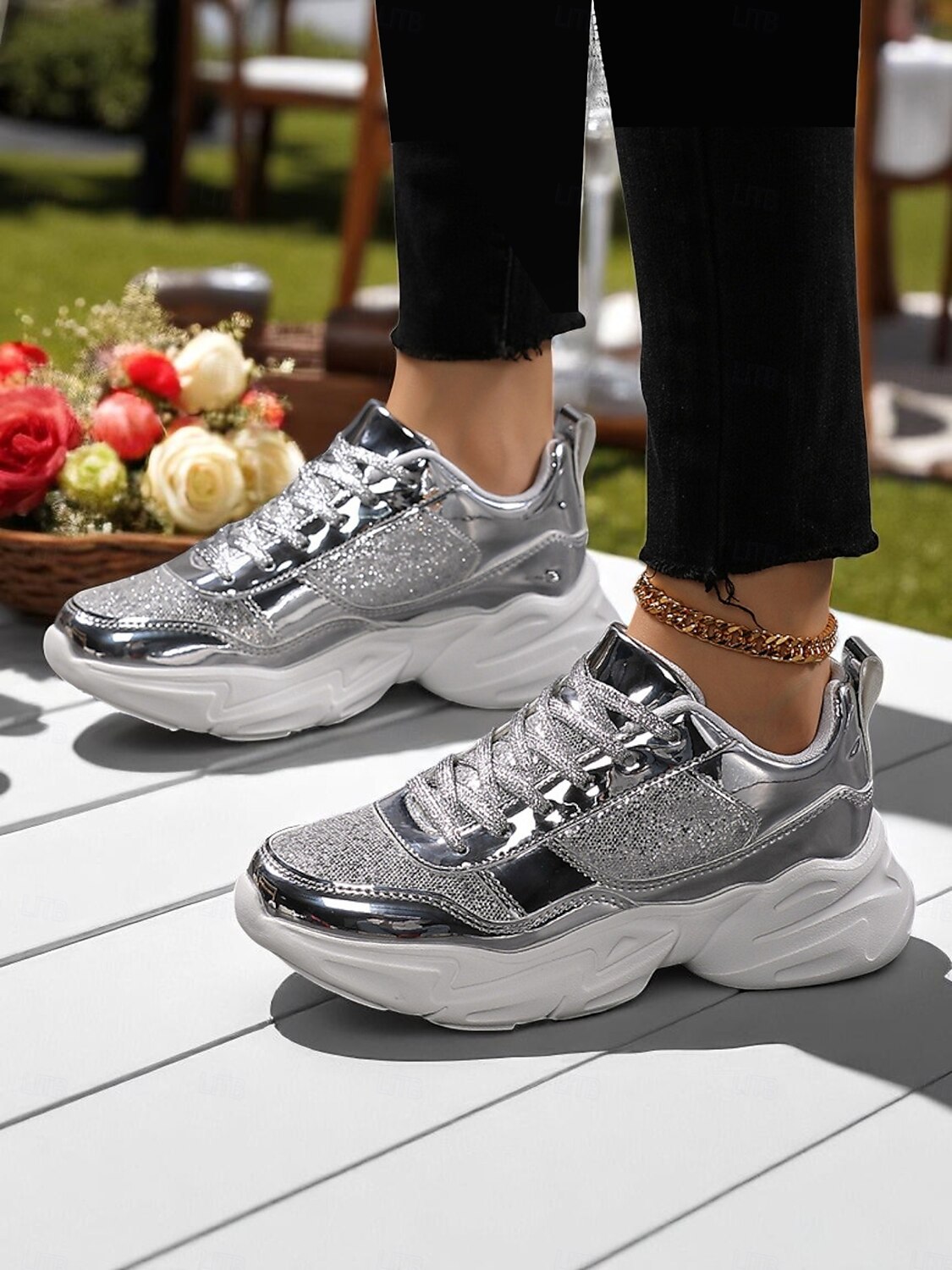 Tênis plataforma chunky com glitter feminino e acabamento metálico, calçados de festa com cadarço da moda para vida noturna e balada de 2025 por $42.99 –P5