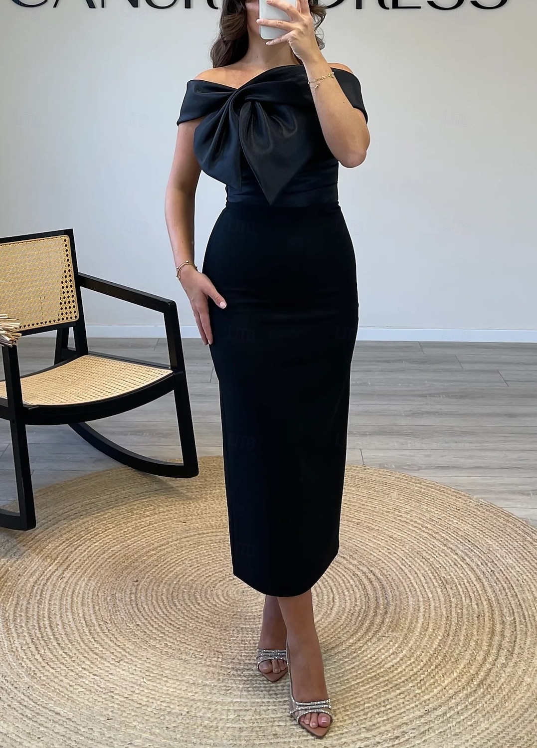 Rotes Etuikleid  Column Cocktailkleider Elegante Formelle Hochzeitsgast knöchellang ärmellos Off-Shoulder Satin mit Schleife(n) 2025 - $114.99 –P6