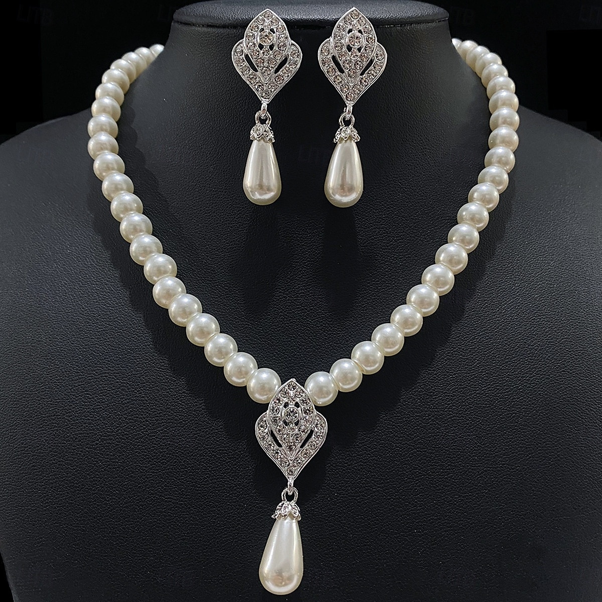 Bridal Jewelry Sets 1 set Imitation Pearl Rhinestone Earrings Necklace Women's Stylish Trendy Sweet Jewelry Set For Wedding Special Occasion Party Evening Wear 2025 - $24.99 –P3