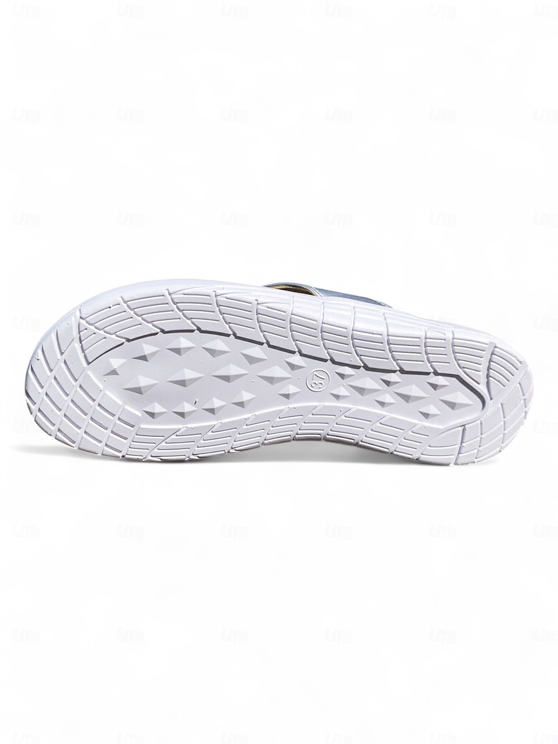 Silberne Flip-Flops für Damen mit gepolsterter Sohle – leichte Sommersandalen für Damen, ideal für den Pool, den Urlaub und gemütliche Spaziergänge 2025 - $19.99 –P2