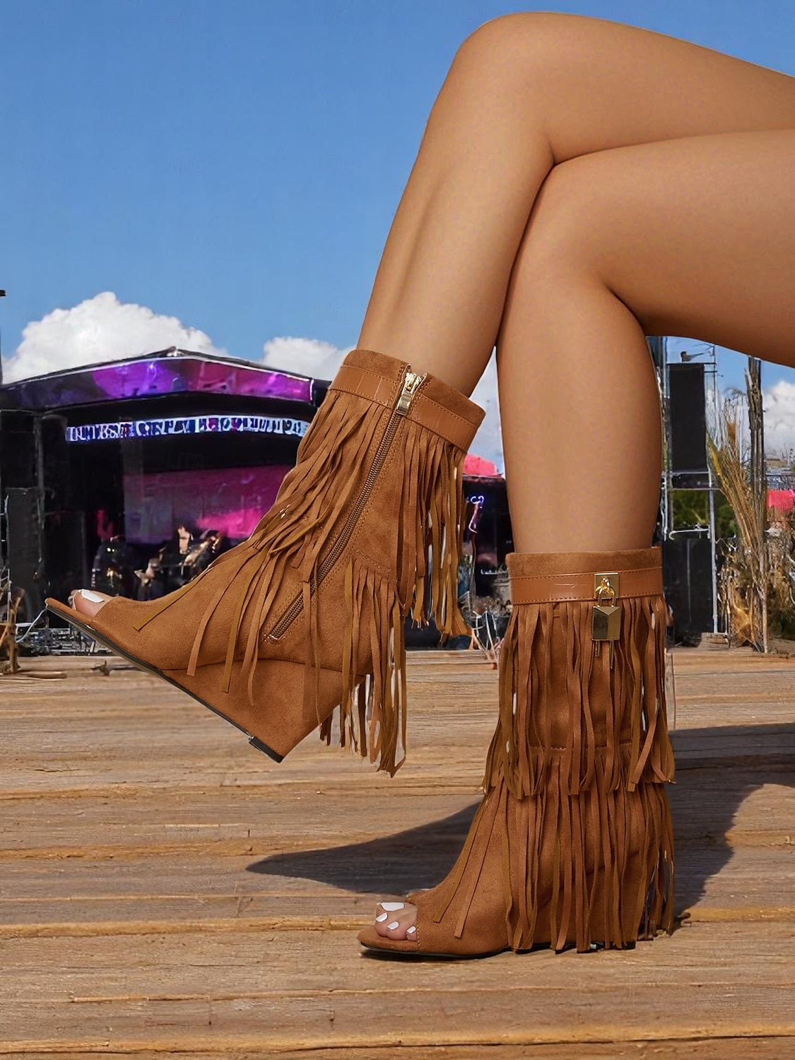 Botas de cuña con punta abierta de ante con flecos para mujer, con cremallera y detalle de candado: estilo bohemio para festivales, conciertos de música y eventos al aire libre. 2025 - $46.99 –P2