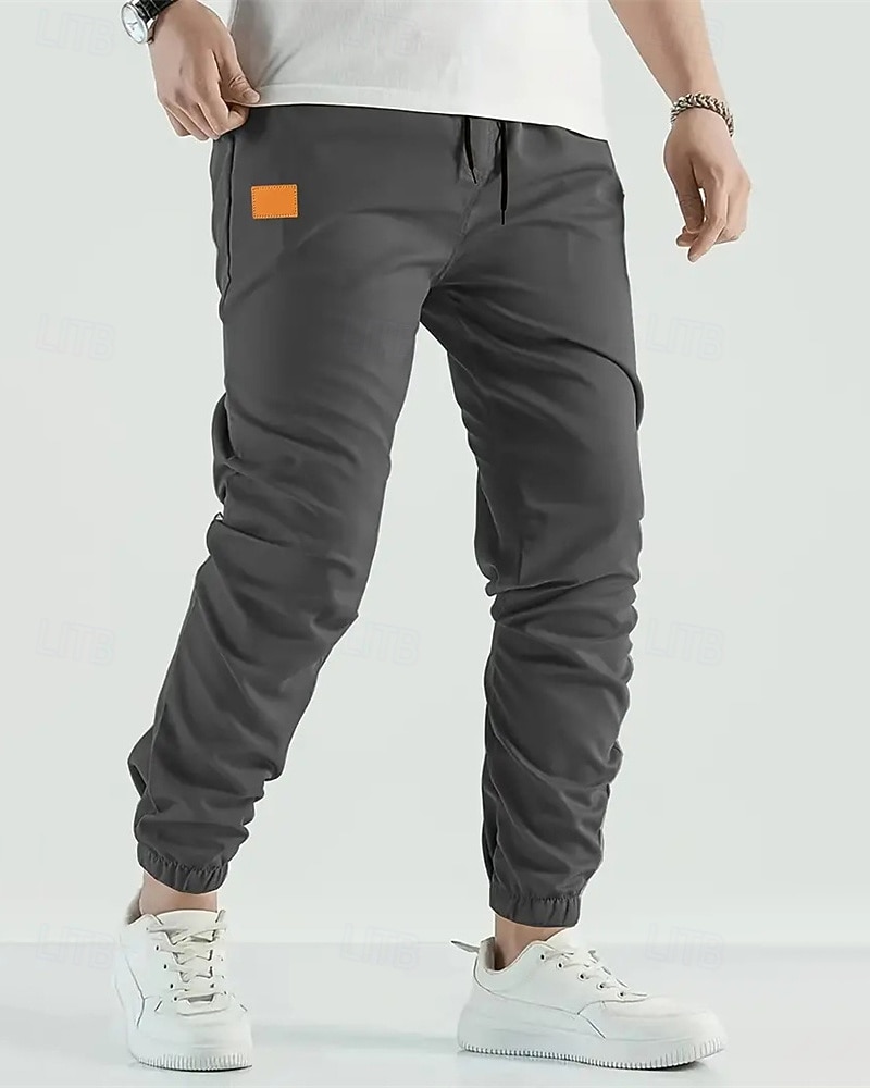 Per uomo Pantaloni Cargo Pantaloni Tasca Coulisse Elastico in vita Semplice Indossabile All'aperto Quotidiano Campeggio & Escursionismo Moda Classico Marrone Scuro Nero del 2025 a $22.99 –P7