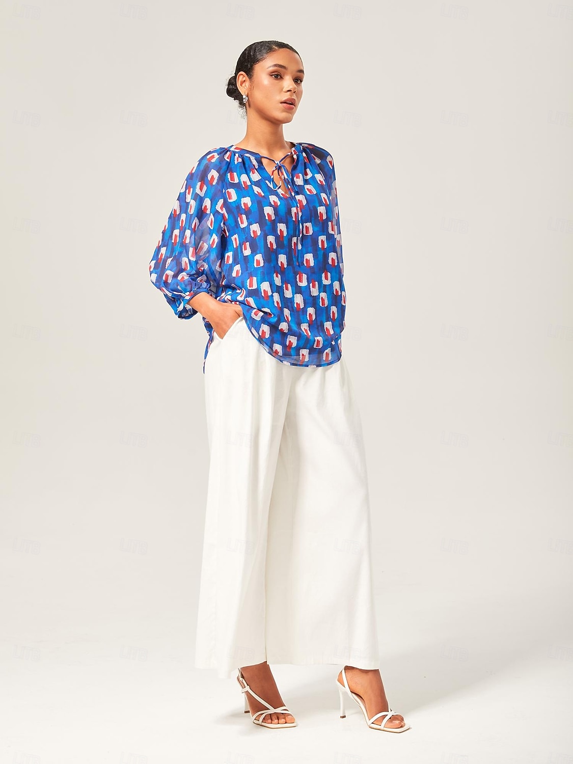 top con maniche a lanterna in chiffon geometrico del 2025 a $57.99 –P3