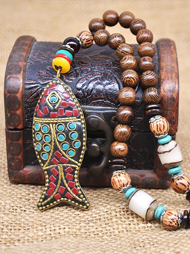 Collier pendentif en perles tribales pour homme – perles ethniques en bois faites à la main avec des accents turquoise, style bohème pour une tenue décontractée, de yoga, de méditation ou de festival de 2025 ? $11.99 –P5