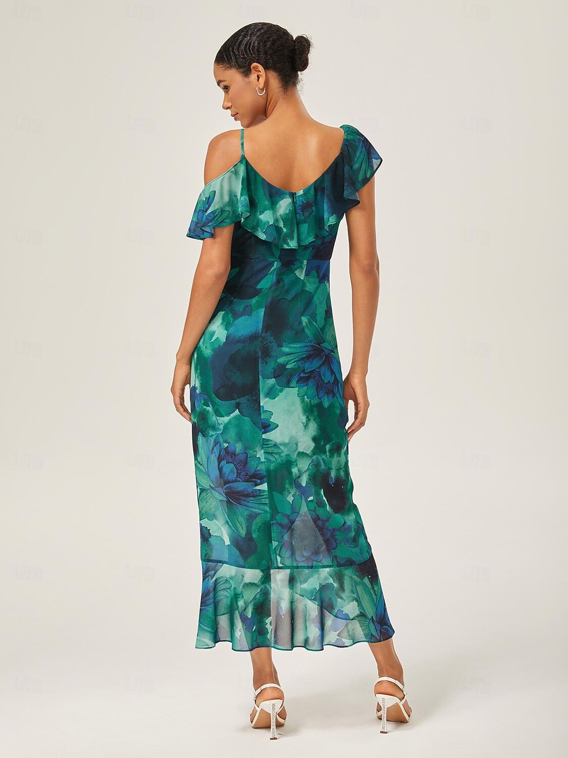 robe midi nouée sur le devant à volants en mousseline de 2025 ? $82.99 –P2