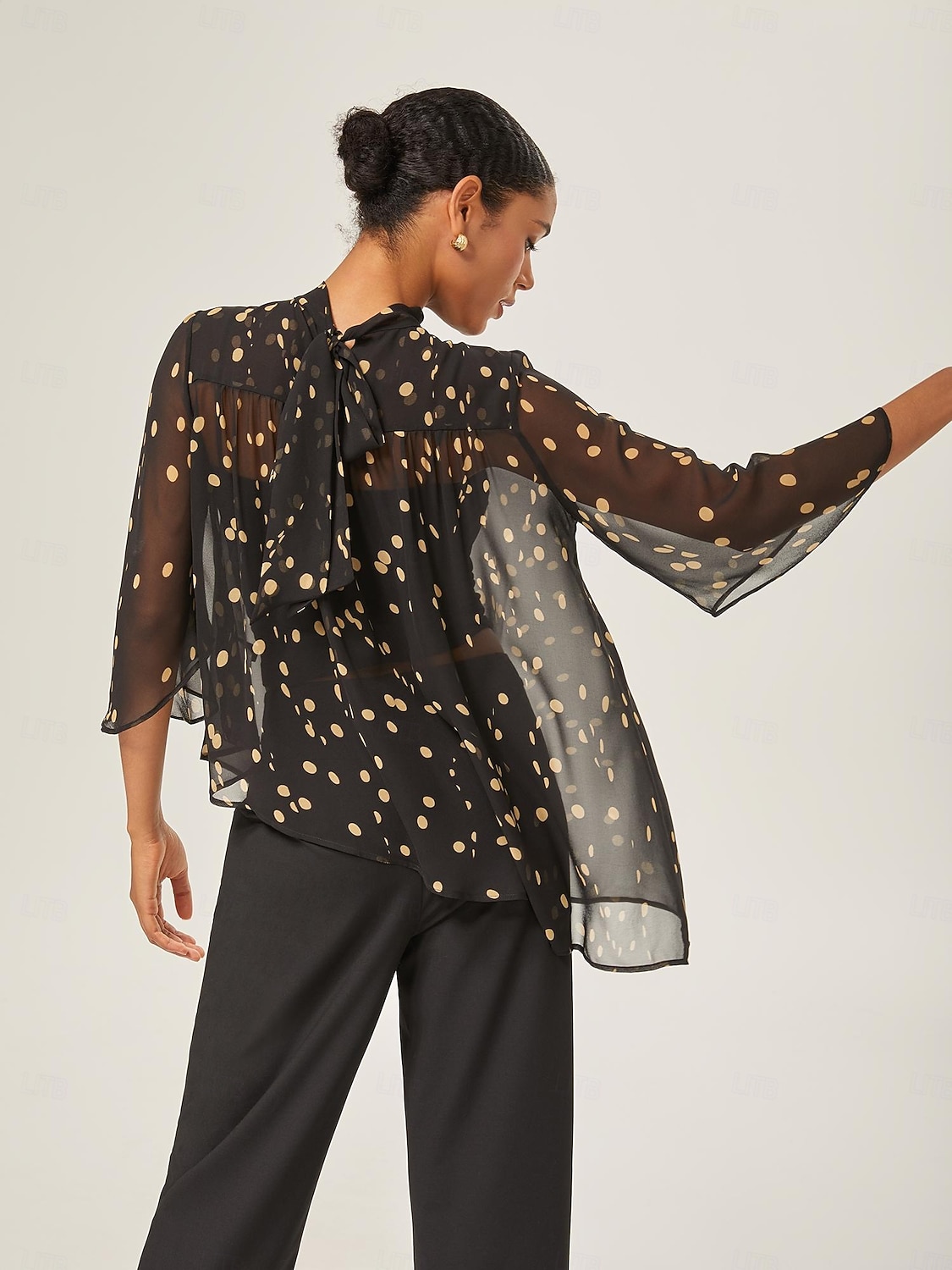 Per donna Femminile Camicia casual A Pois Casuale Manica del polsino svasato Nero annodata Elegante Bohemien Vacanza Collo Alto Estate Primavera Autunno del 2025 a $52.99 –P5