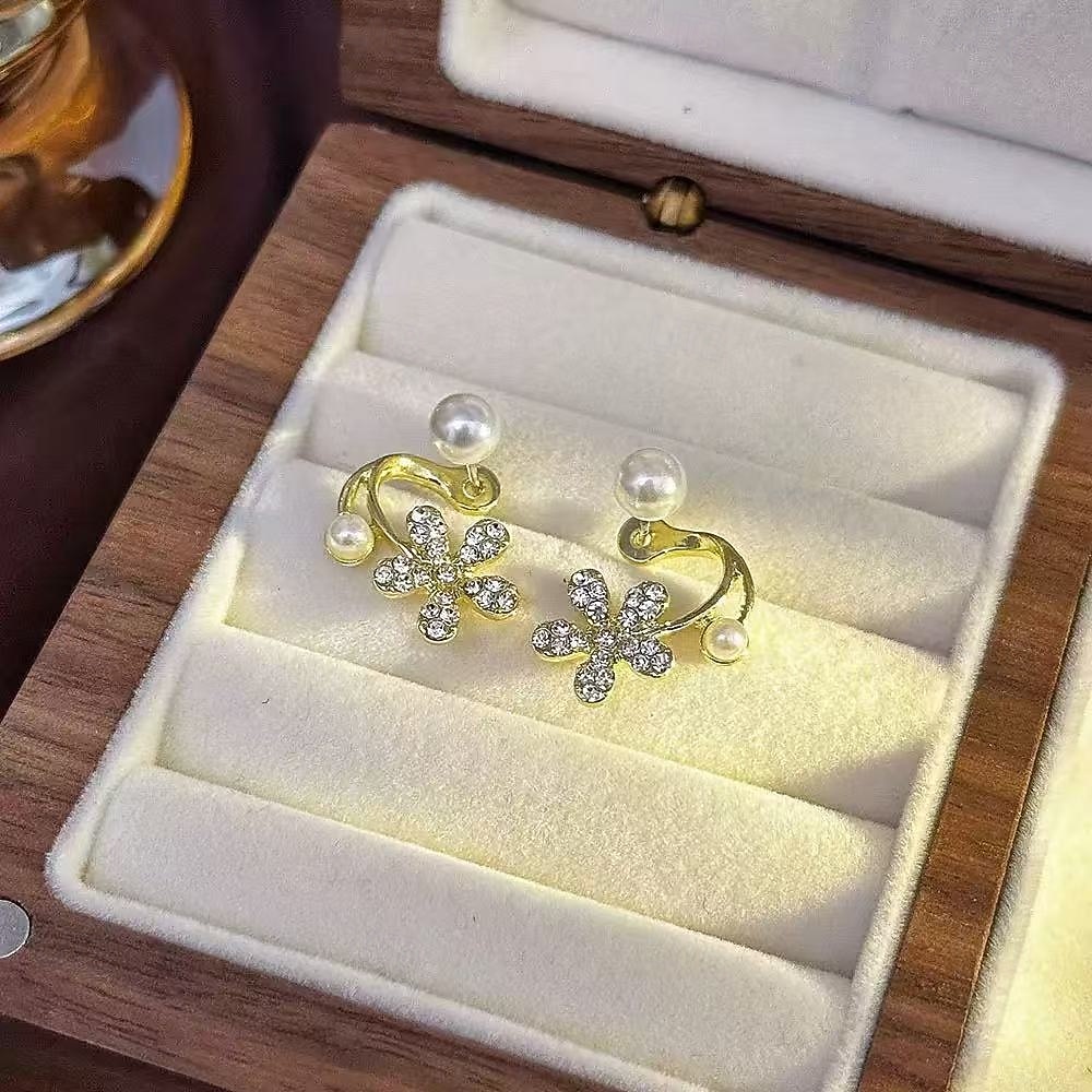 Per donna Orecchini a perno Tropicale Gioia Trifoglio Tropicale Elegante Orecchini Gioielli Oro Per Feste del 2026 a $11.49 –P3