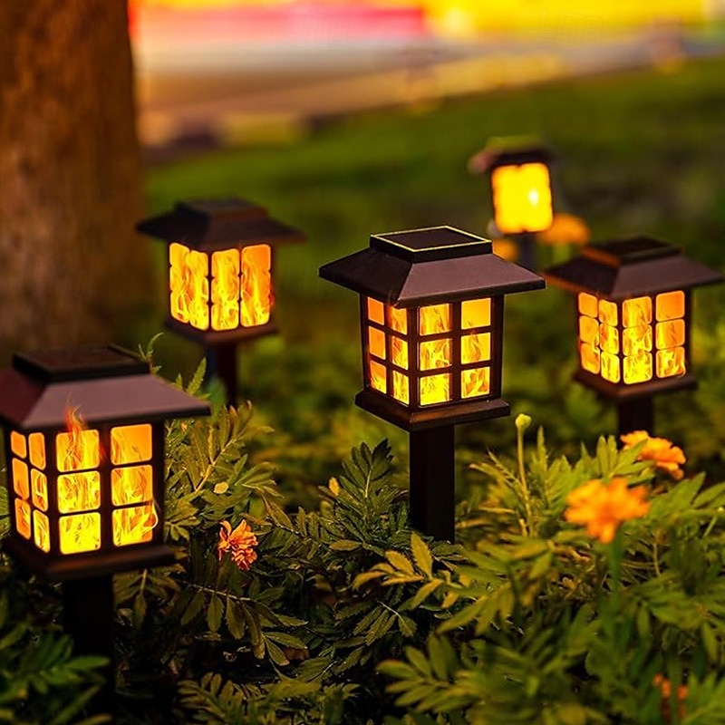 6 Stück Solar-Außenleuchte, wasserdicht, kleines Haus, blinkende Flamme, Bodenstecker, Licht für Innenhof, Garten, Weg, Rasen, Terrasse, Halloween, Weihnachtsfest, Atmosphäre, dekoratives Licht, 2025 - $24.99 –P8